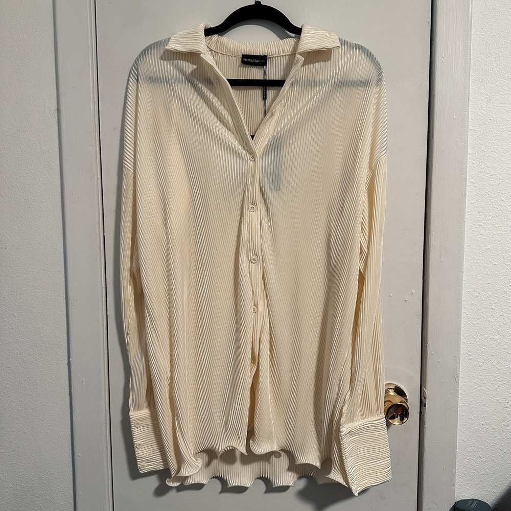 NWT PRETTYLITTLETHING Plisse Shirt Dress